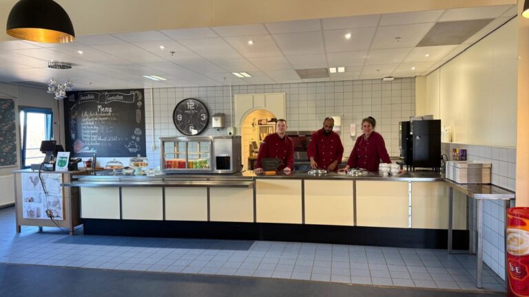 2 juni opening Coffee Corner De Kringloper Almere